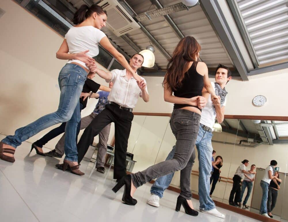 Salsa & Bachata 